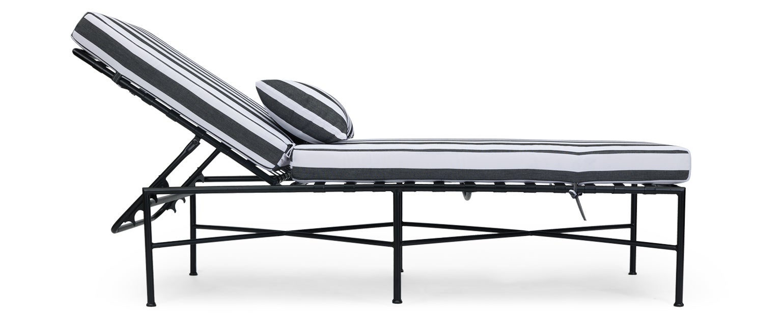 outdoor black chaise