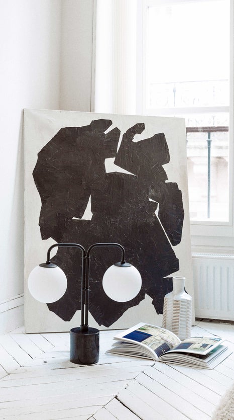 Inspiration QUEEN B Tischlampen Schwarz Metall / Marmor