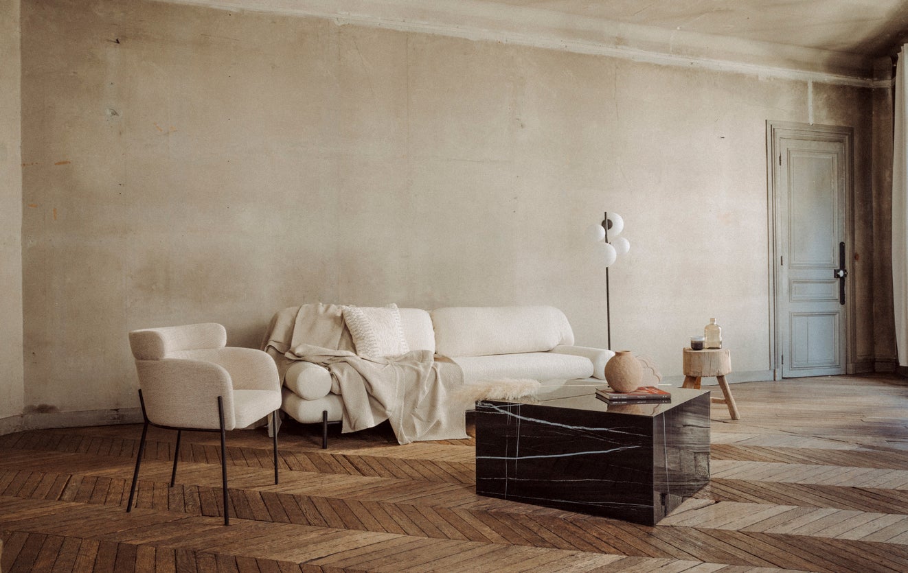 Inspiration OMNYA Sofas mit 3 und mehr Sitzplätzen Bouclé Stoff & Schwarzer Edelstahl Polyester / Holz