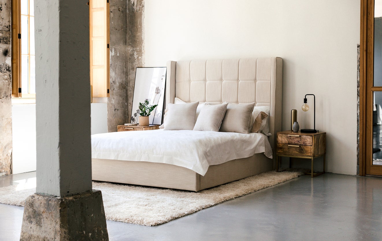 Inspiration ROCKSTAR Betten Weiß Samt / Holz