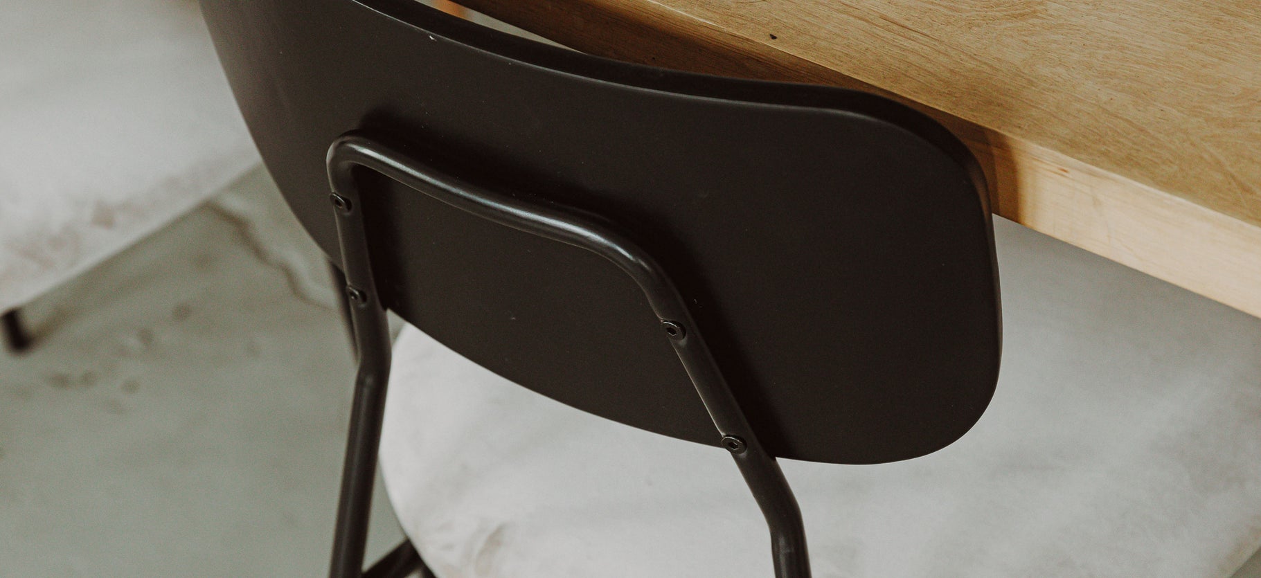 Inspiration EERO Dining chairs Beige / Black Velvet / Wood / Metal