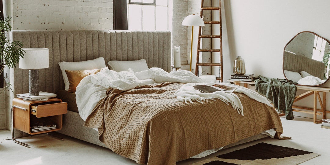 Unsere Tipps Die 10 wichtigsten Dinge, die einem großen Schlafzimmer nicht fehlen dürfen Unsere Tipps