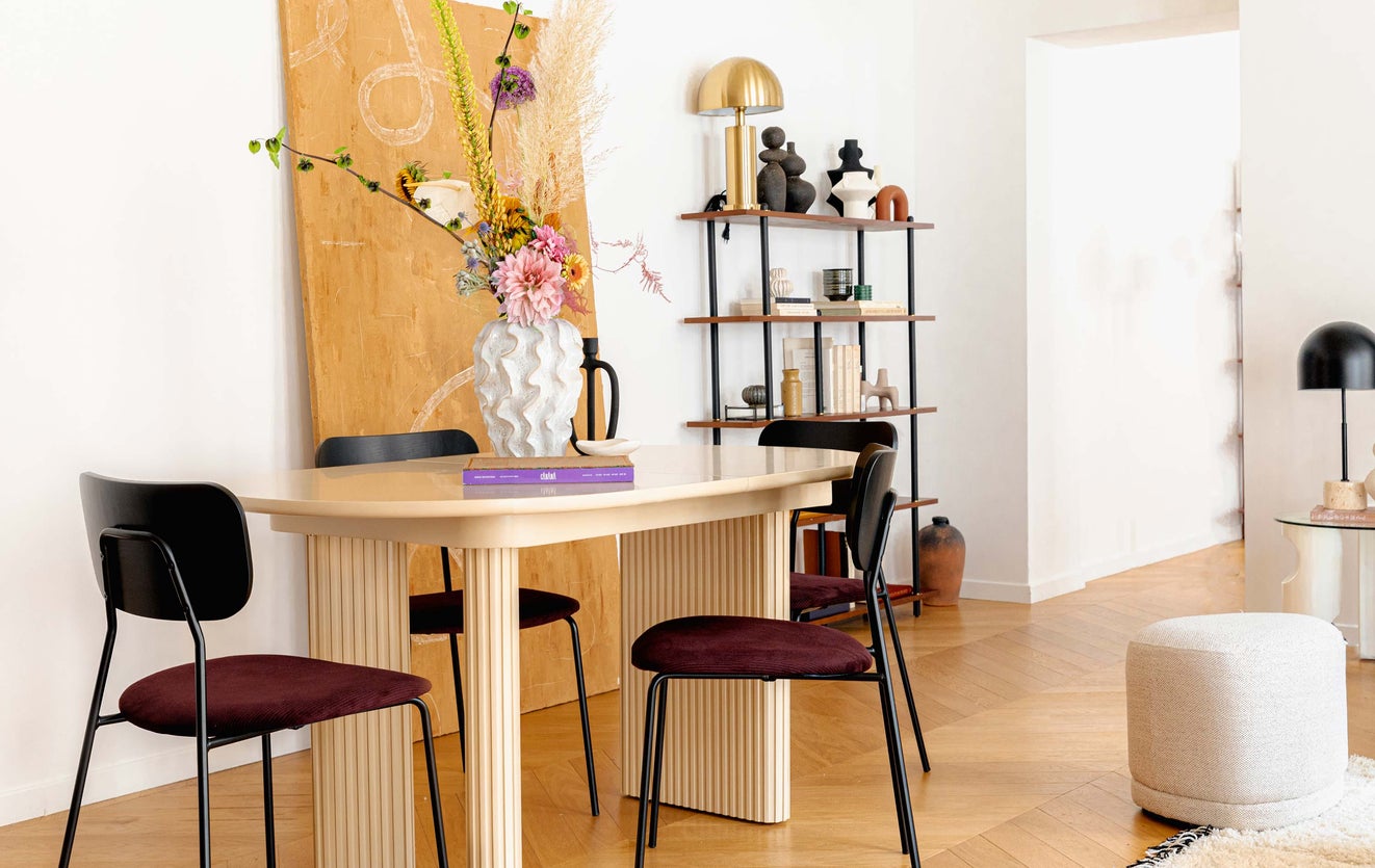 Inspiration EERO Esszimmerstühle Violett Holz / Samt / Metall