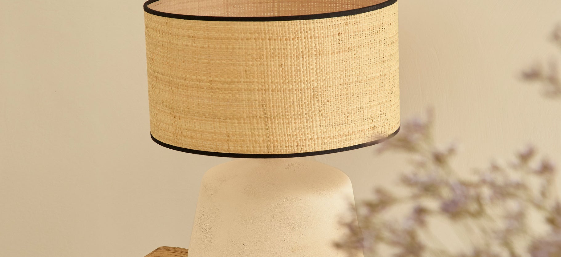 Inspiration Sulu Tischlampen Weiß / Beige Naturfaser / Keramik