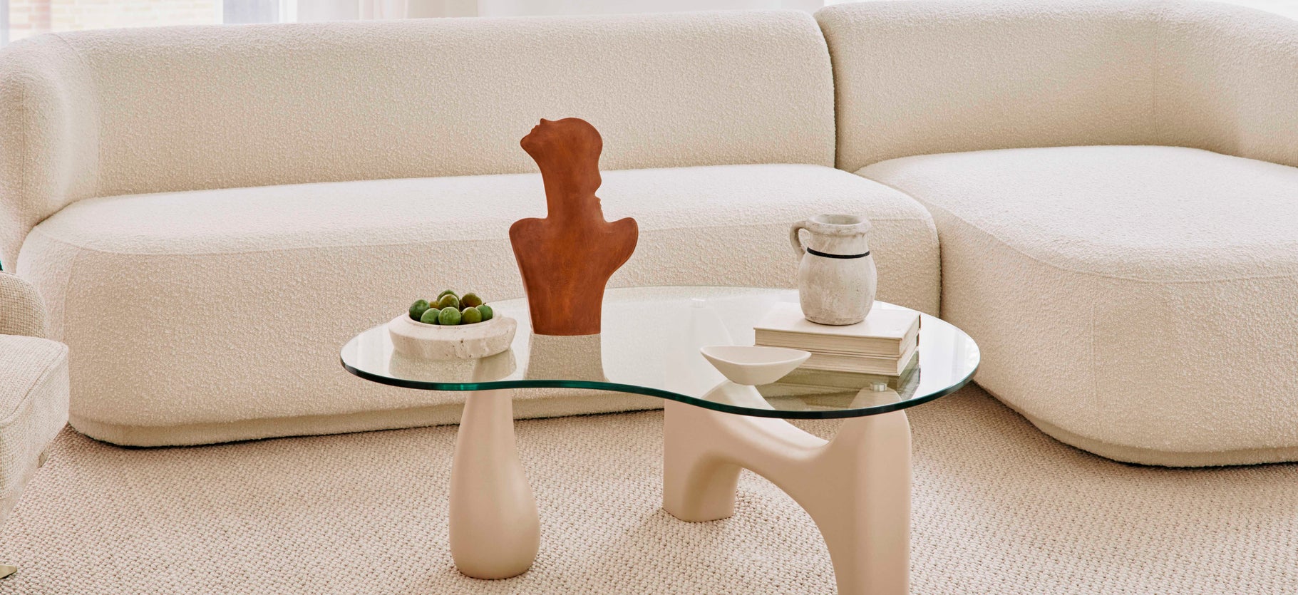 Inspiration GIULIA Ecksofas Ecru Bouclé / Holz