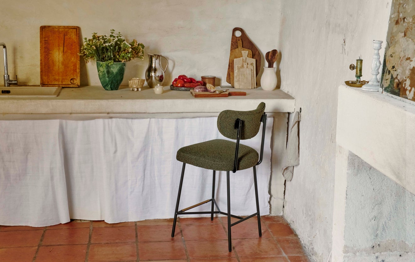 Tabouret de bar Vert kaki bouclé & métal noir NV GALLERY JASPER