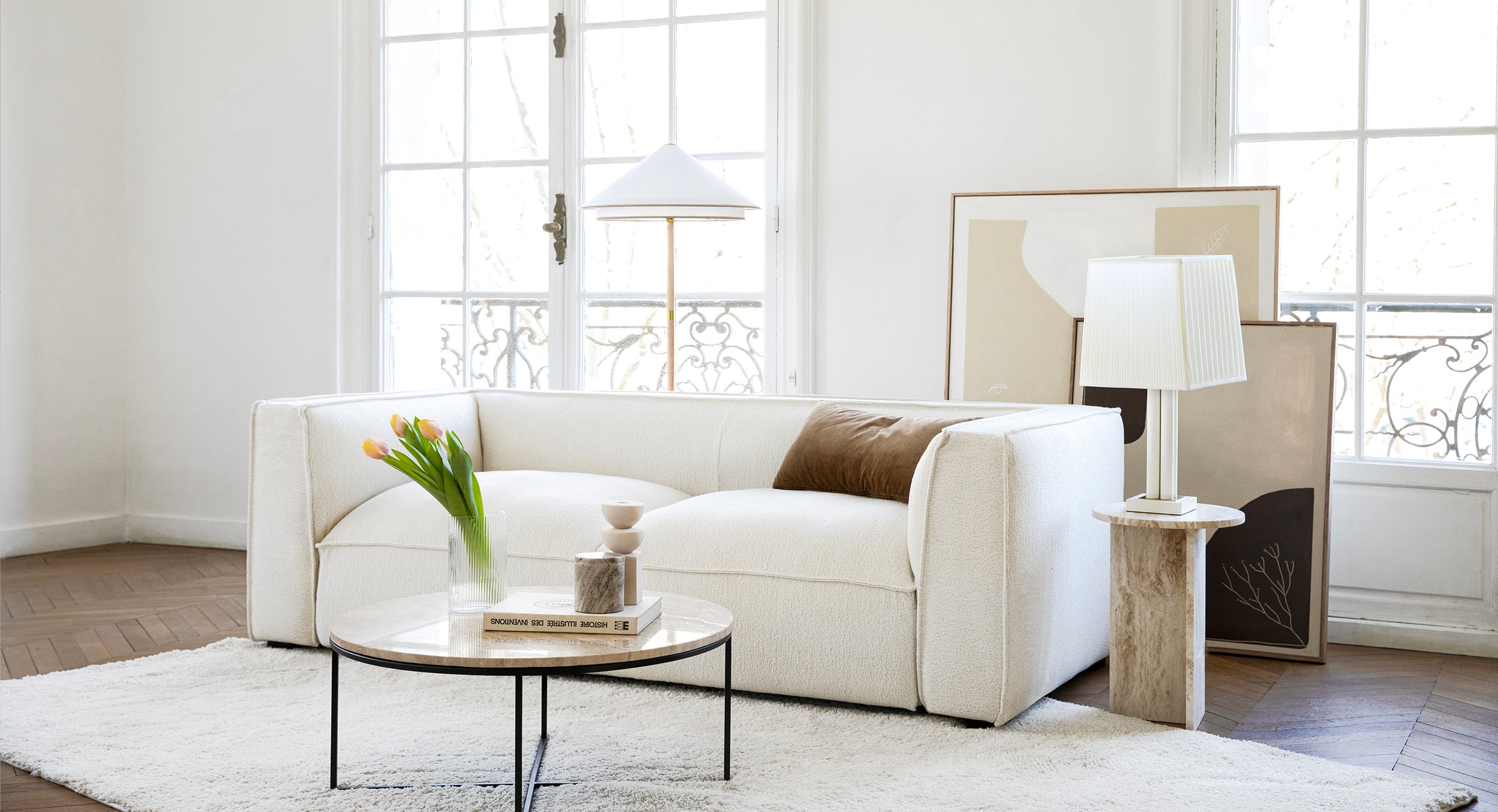 Consigli Scegliere tra divano e poltrona: le soluzioni ideali per i soggiorni piccoli Il nostro consiglio