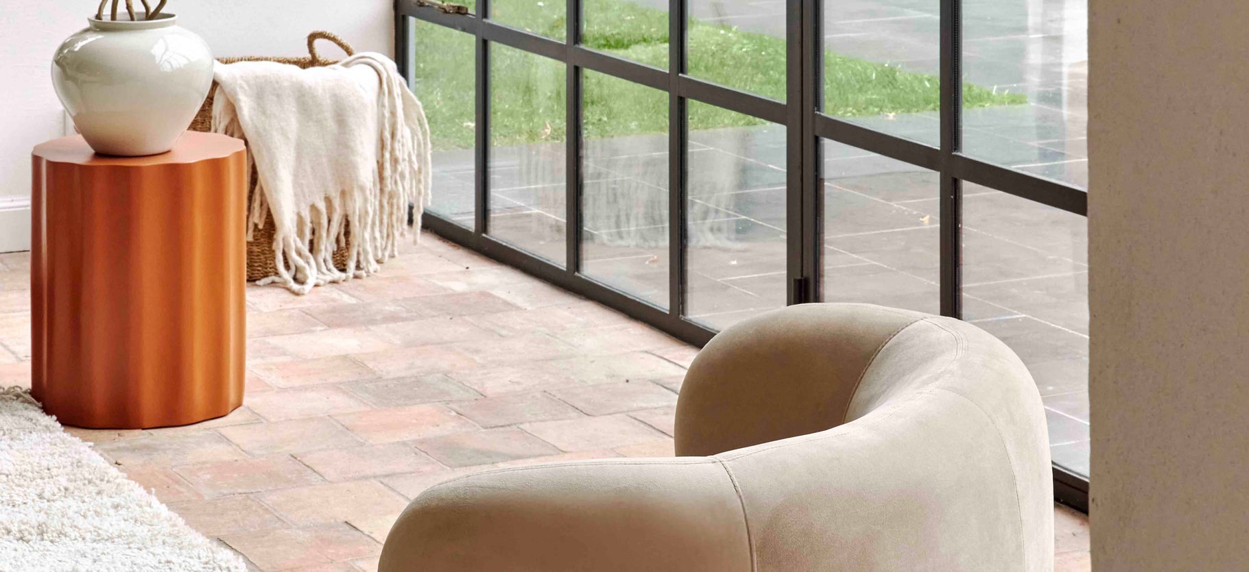 Inspiration GIULIA Fauteuils Taupe velours / Bois