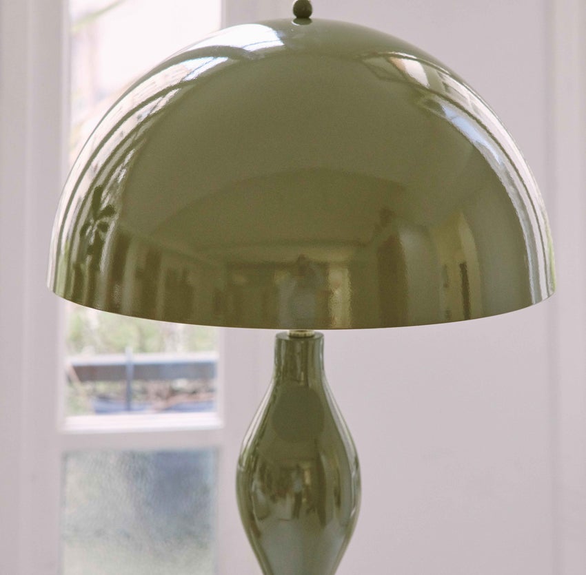 Inspiration POWERS Floor lamps Vert Polyresine